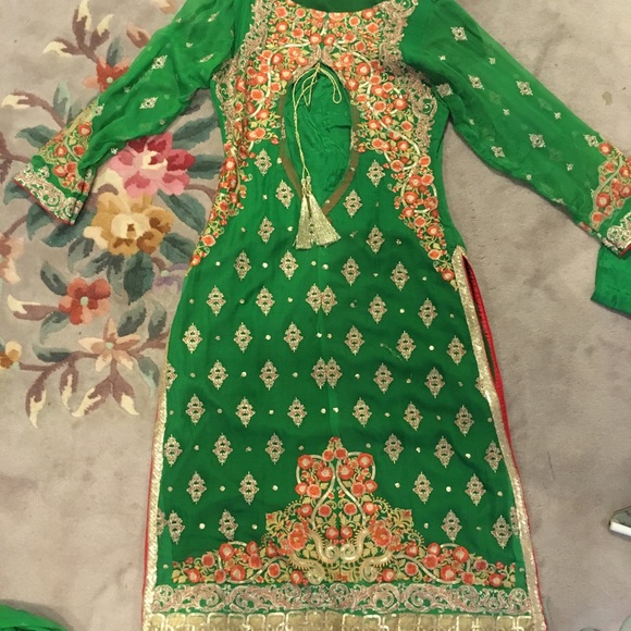 Dresses & Skirts - Dress indian/pakistani